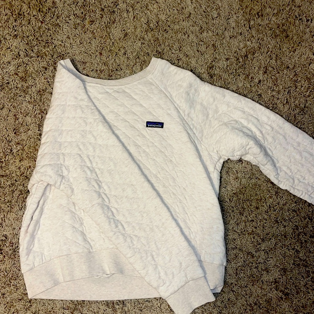 Patagonia quilted cropped crewneck